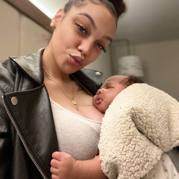 Meet your Posher, Iliyah - Picture 1 of 1